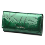 Skórzany damski portfel w liście od Pierre Cardin