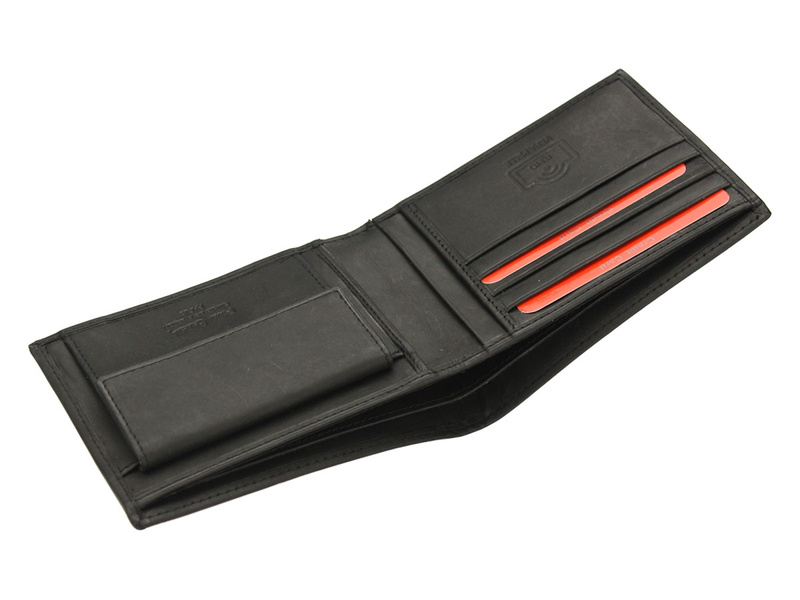Stylowy Skórzany męski portfel Pierre Cardin RFID