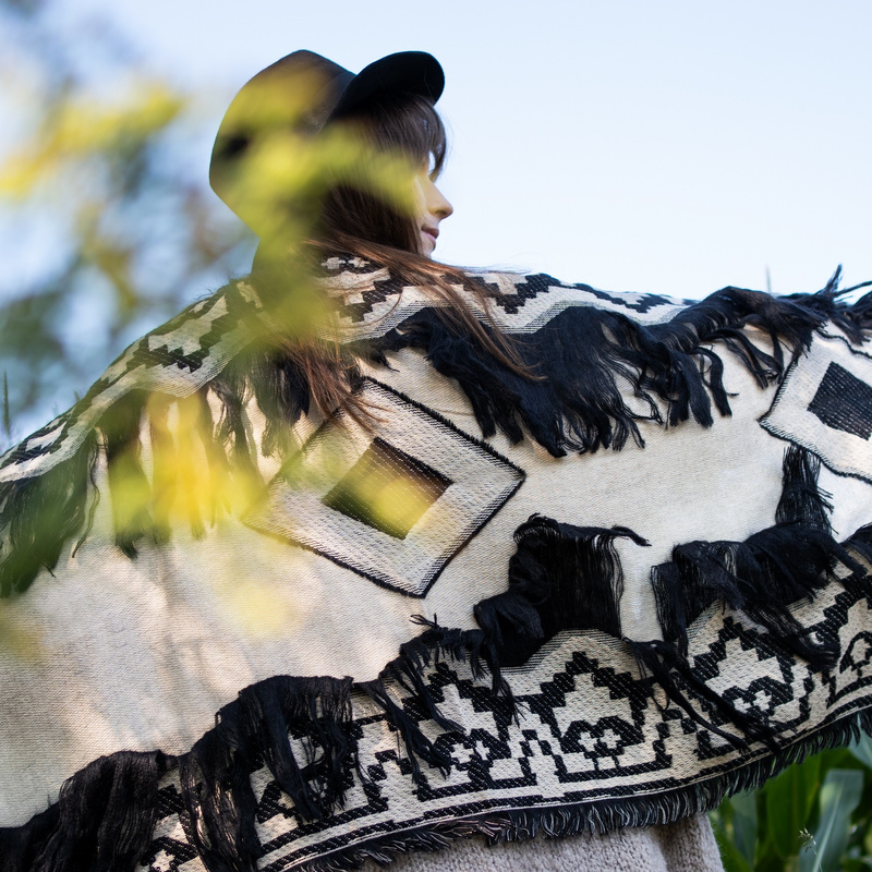 Szal Boho Fringes