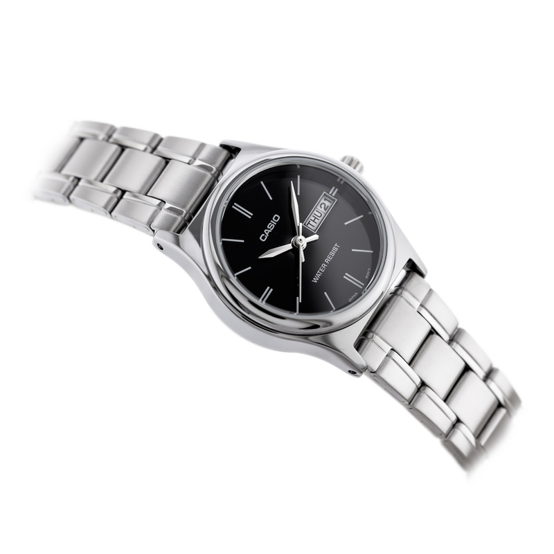 Zgrabny minimalistyczny damski zegarek marki Casio