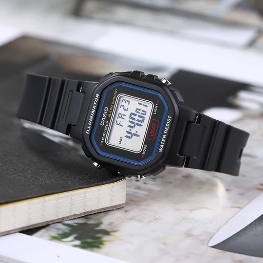 Naręczny Zegarek dziecięcy wielofunkcyjny CASIO